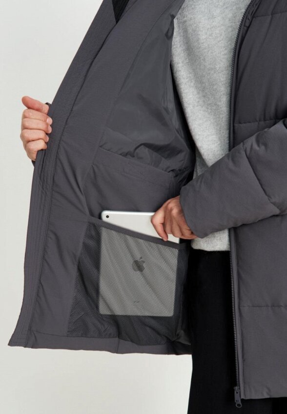 Пуховик Finn Flare