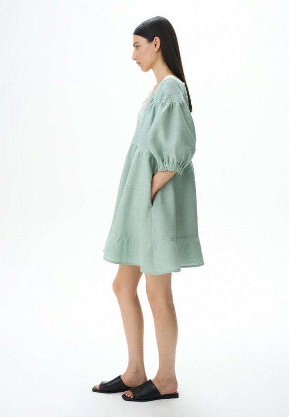 Платье Brusnika