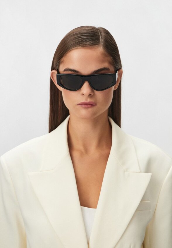 Очки солнцезащитные GCDS