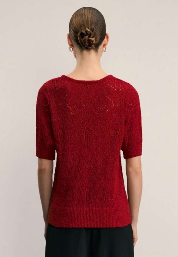 Пуловер Zarina