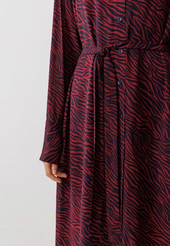 Платье Urban Tiger