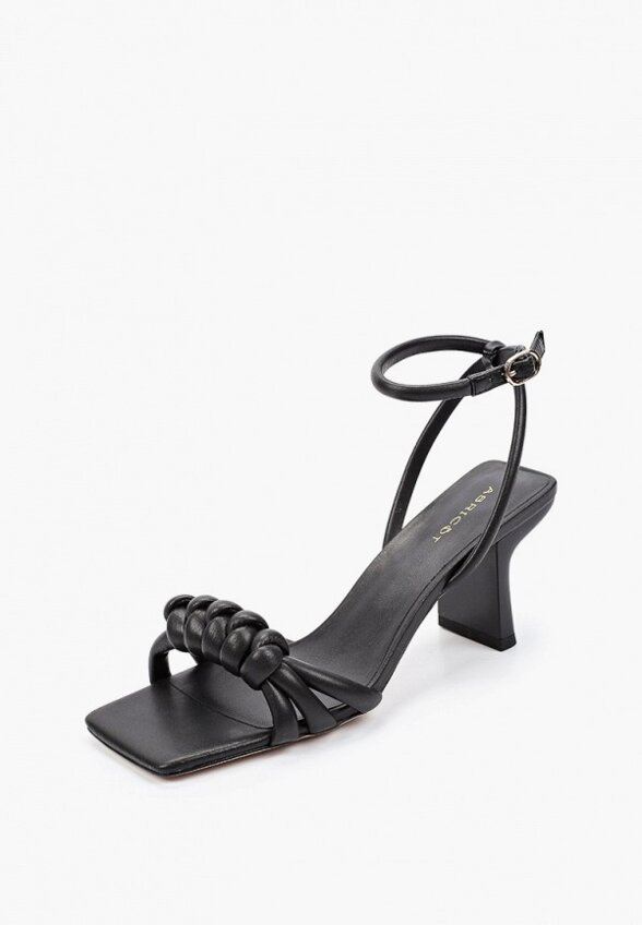 Босоножки Abricot