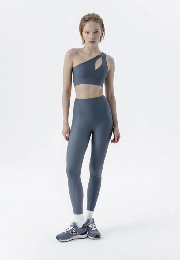 Топ спортивный Stratera