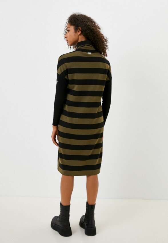 Платье Helmidge