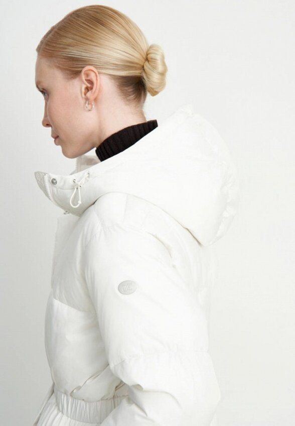 Пуховик Finn Flare