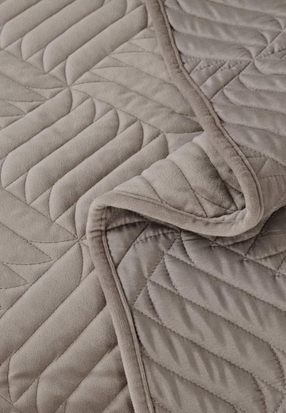 Комплект с покрывалом Sofi De Marko