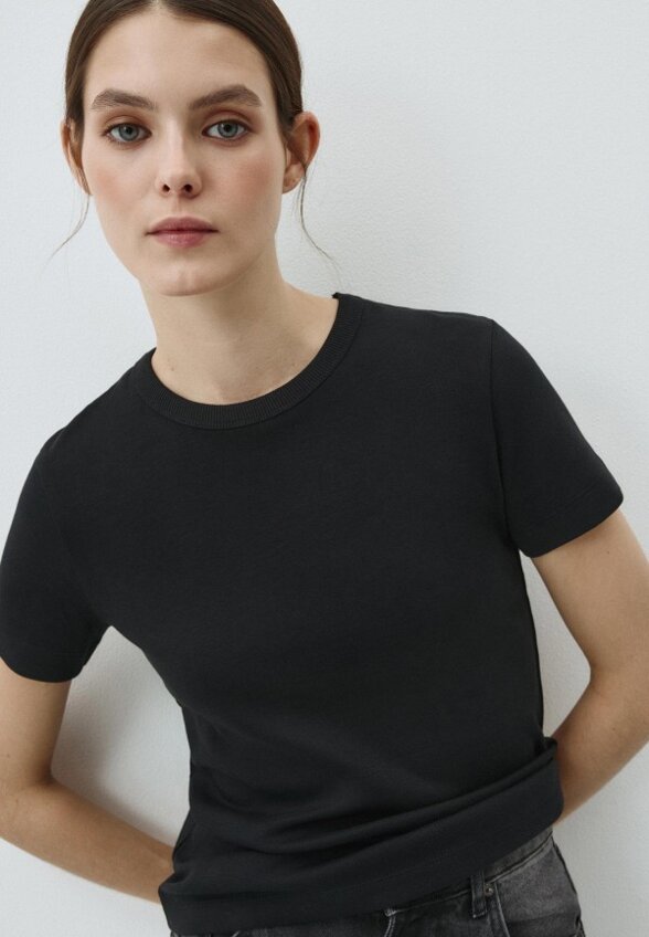 Футболка Sela