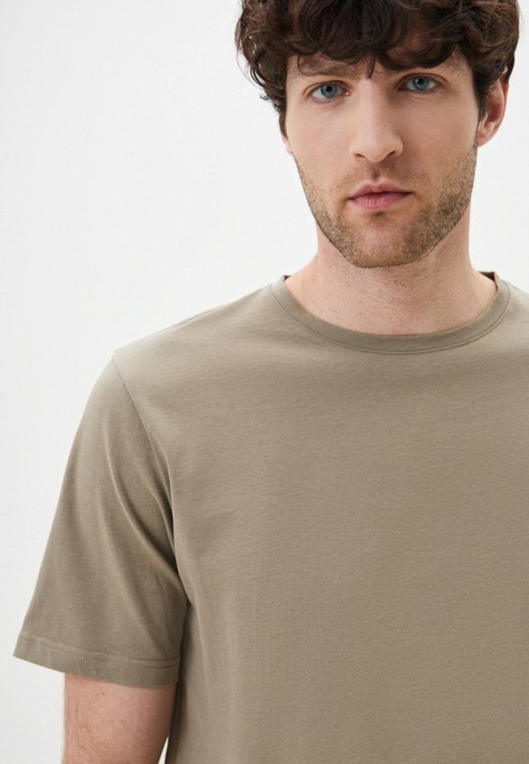 Футболка IDOL