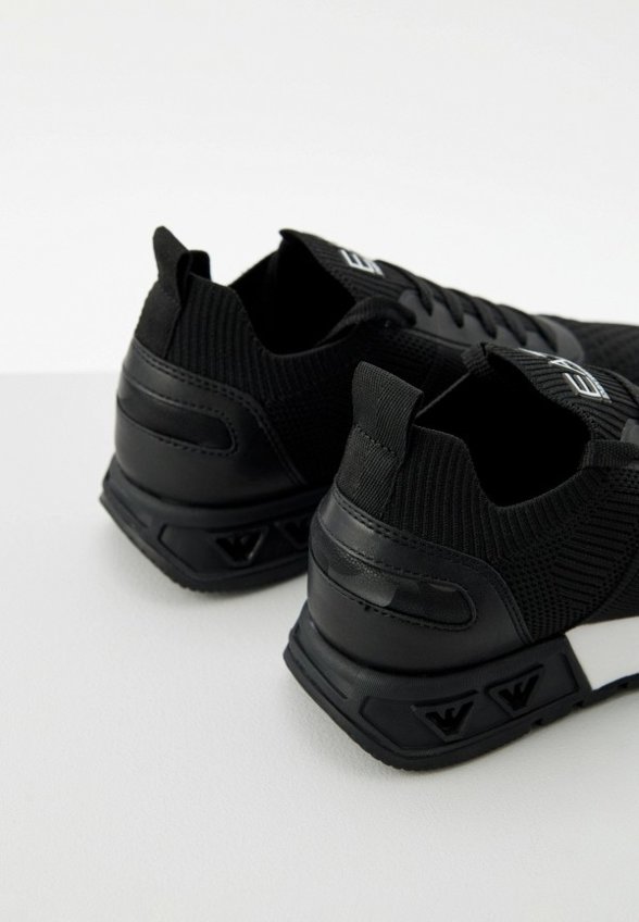 Кроссовки EA7