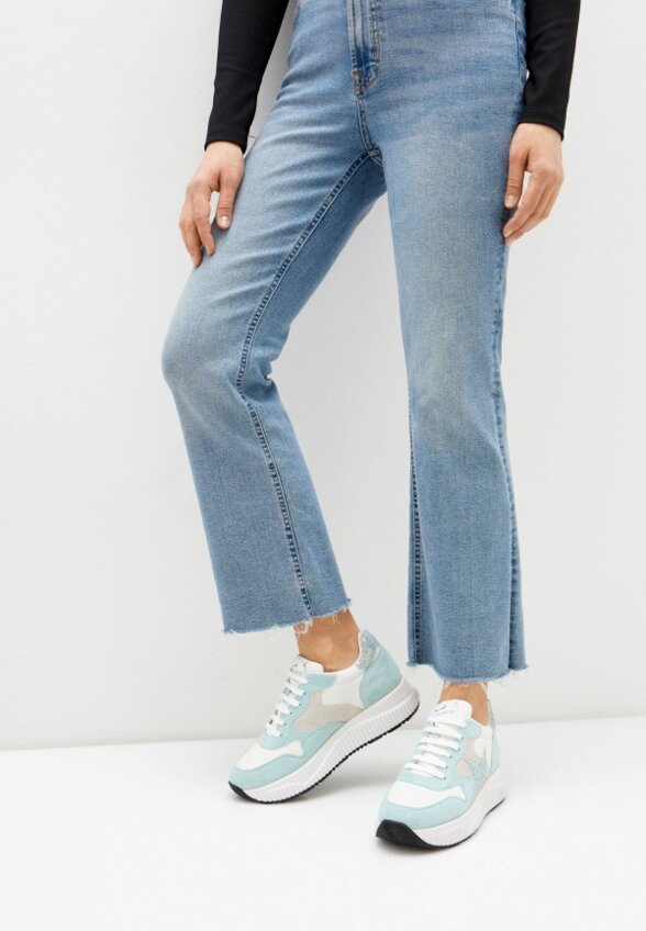 Кроссовки Voile Blanche