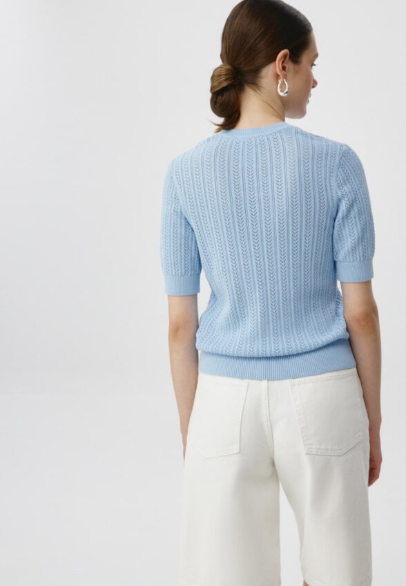 Джемпер с коротким рукавом ажурной вязки