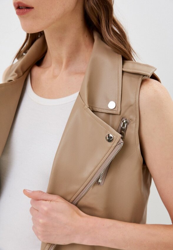 Жилет кожаный Elsi