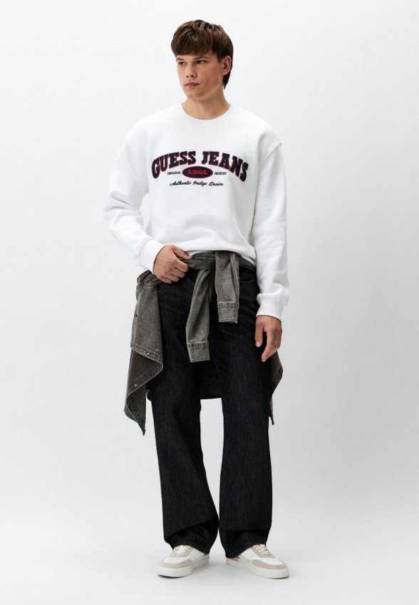 Джинсы Guess Jeans