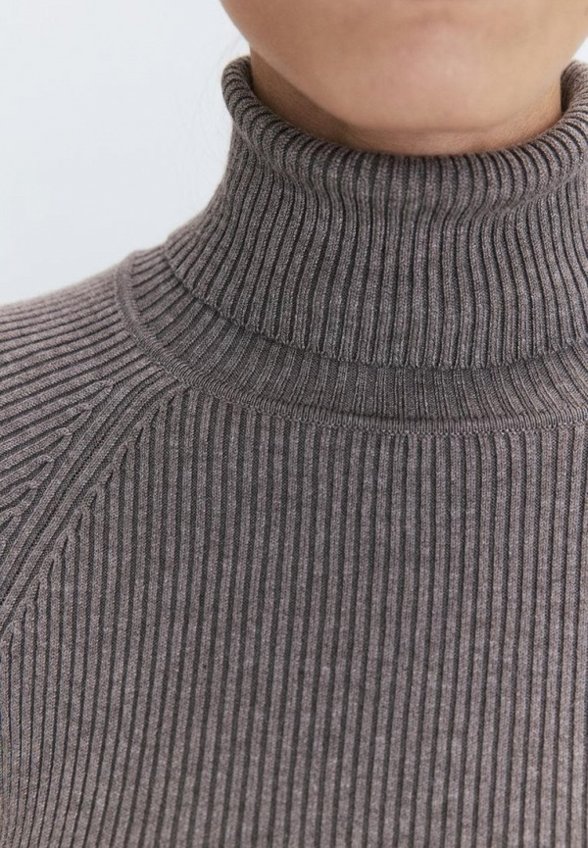 Водолазка Befree