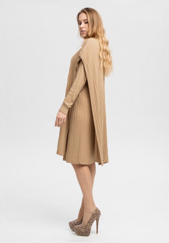 Платье и накидка Ареола