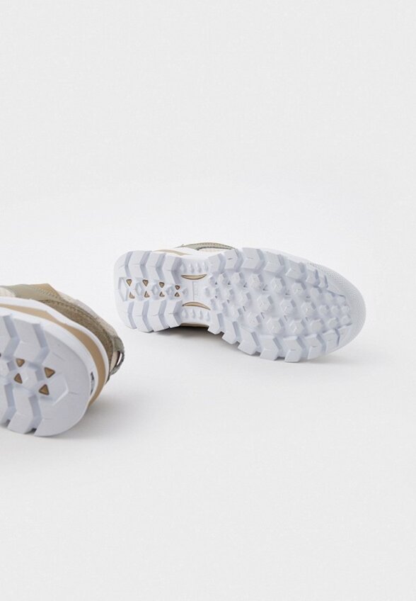 Кроссовки Vans