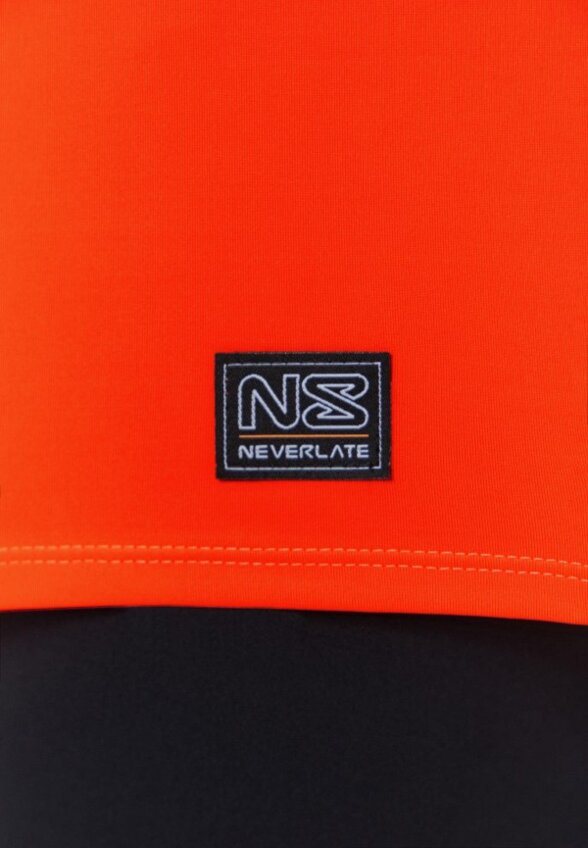 Футболка Neverlate