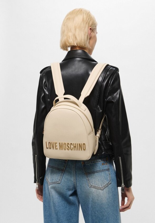 Рюкзак Love Moschino