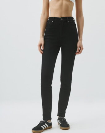 Джинсы 495 SKINNY FIT женщинам