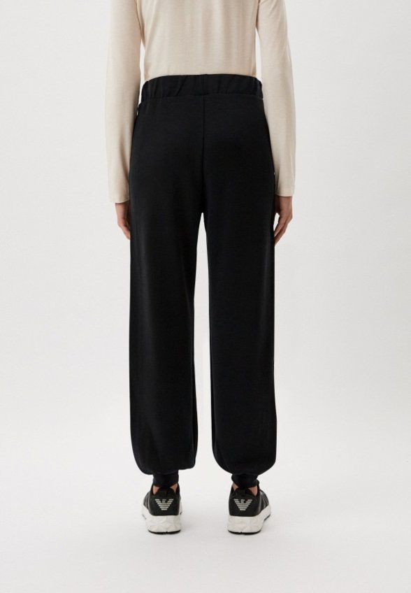 Брюки спортивные EA7