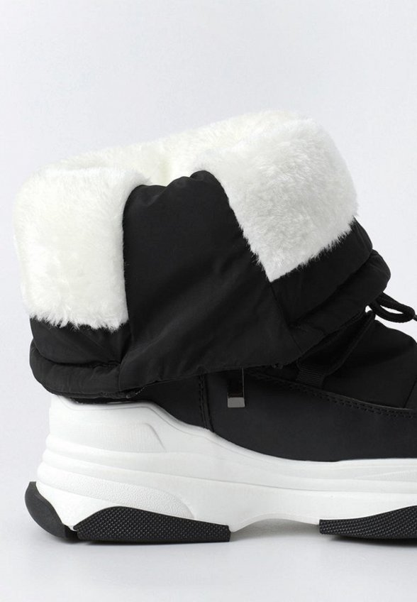 Дутики Helena Vera