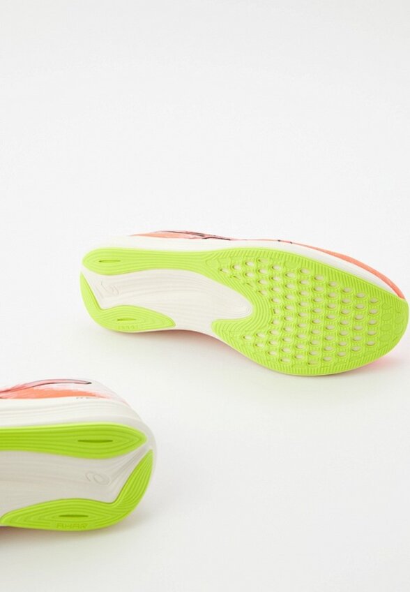 Кроссовки ASICS