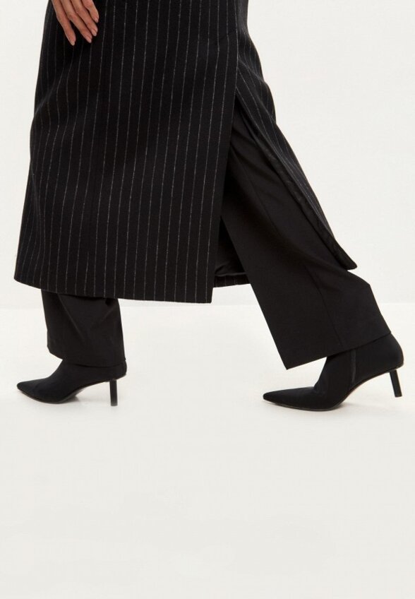 Пальто двубортное Noele Boutique