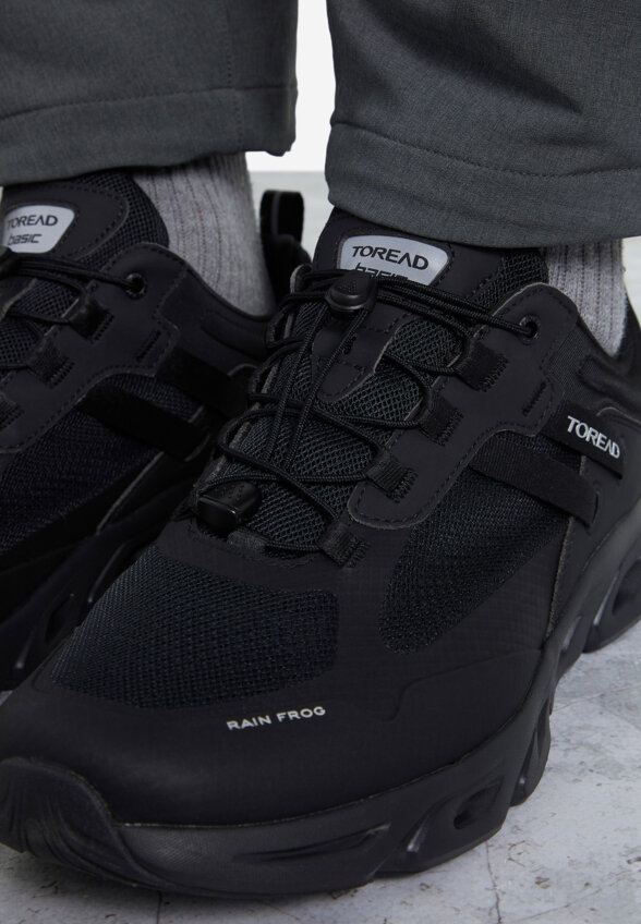 Кроссовки мужские Toread, Черный