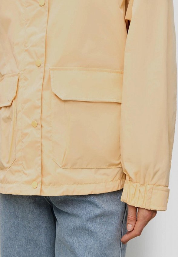 Ветровка Baon