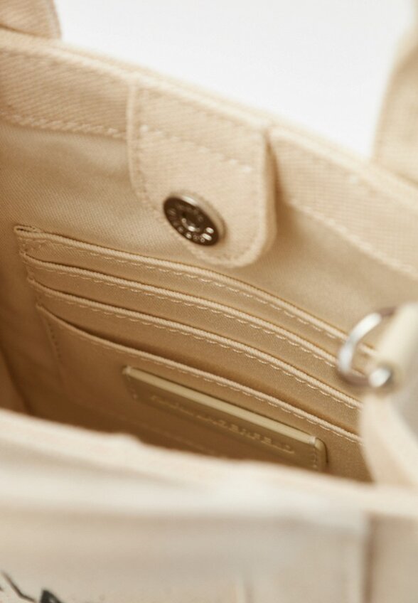 Сумка Karl Lagerfeld