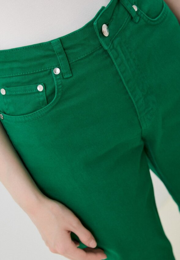 Джинсы Vitacci