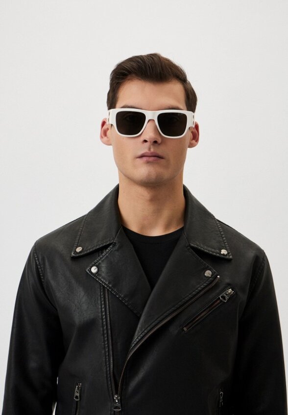 Очки солнцезащитные Versace