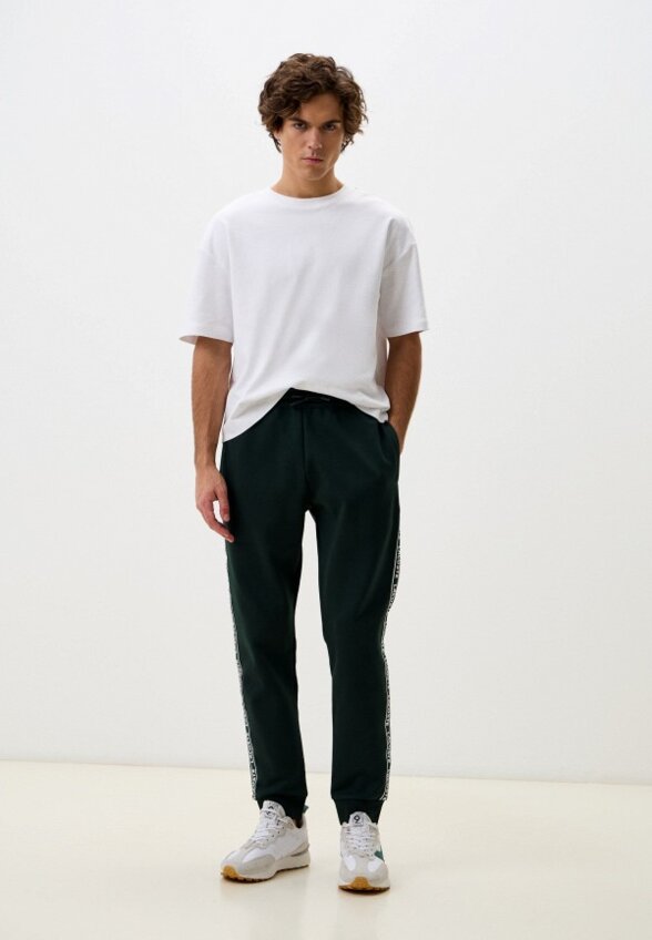 Брюки спортивные Lacoste