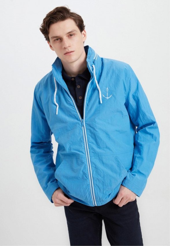 Ветровка Mudo