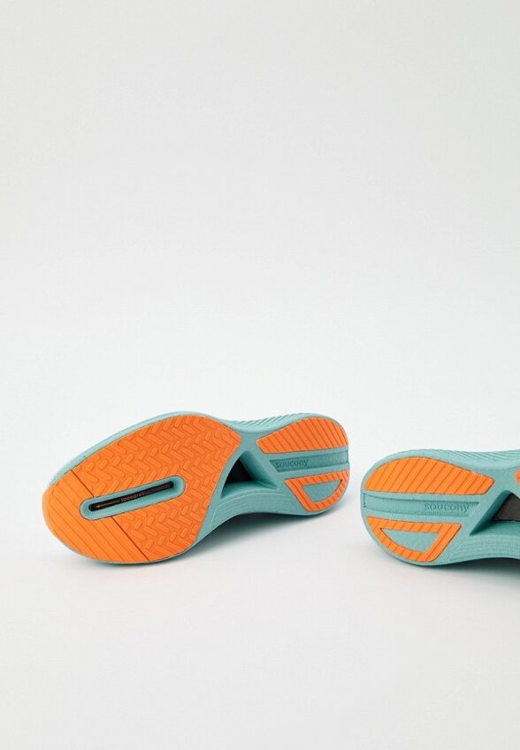 Кроссовки Saucony