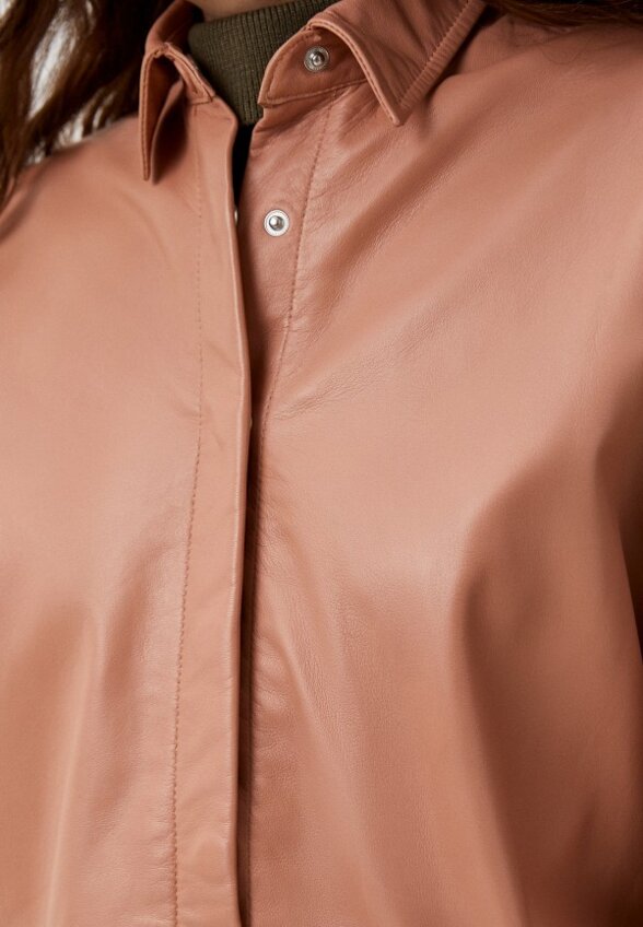 Куртка кожаная Снежная Королева