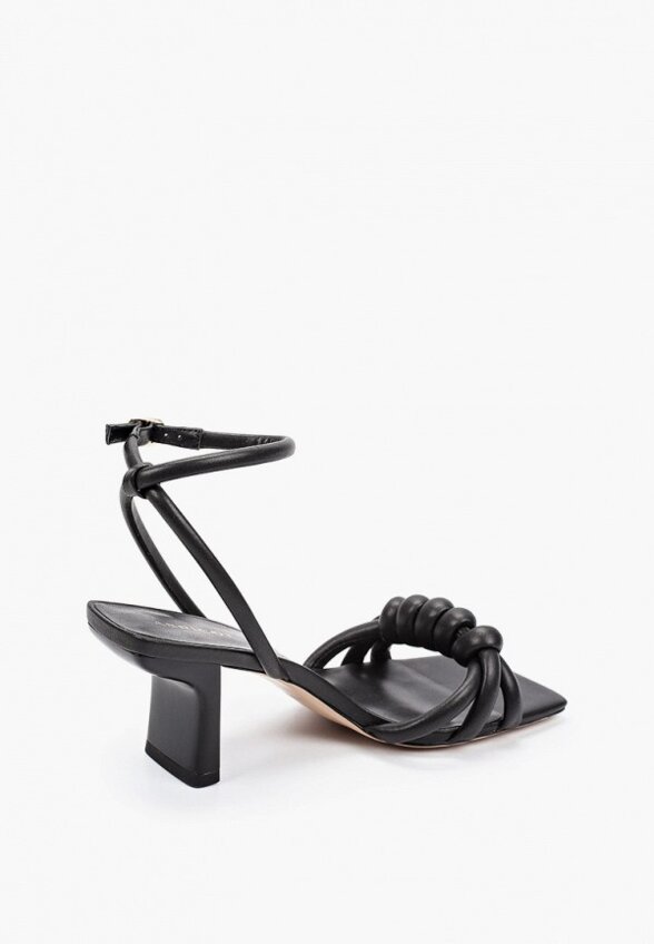 Босоножки Abricot