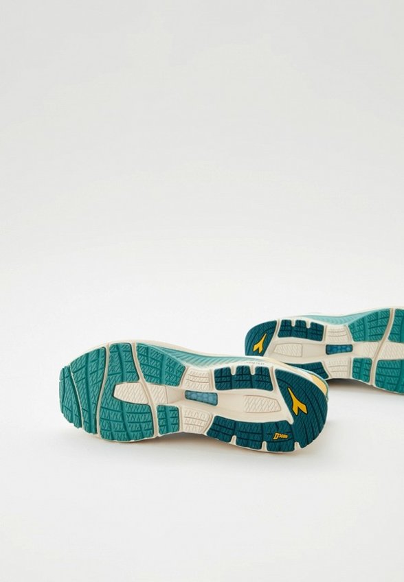 Кроссовки Diadora