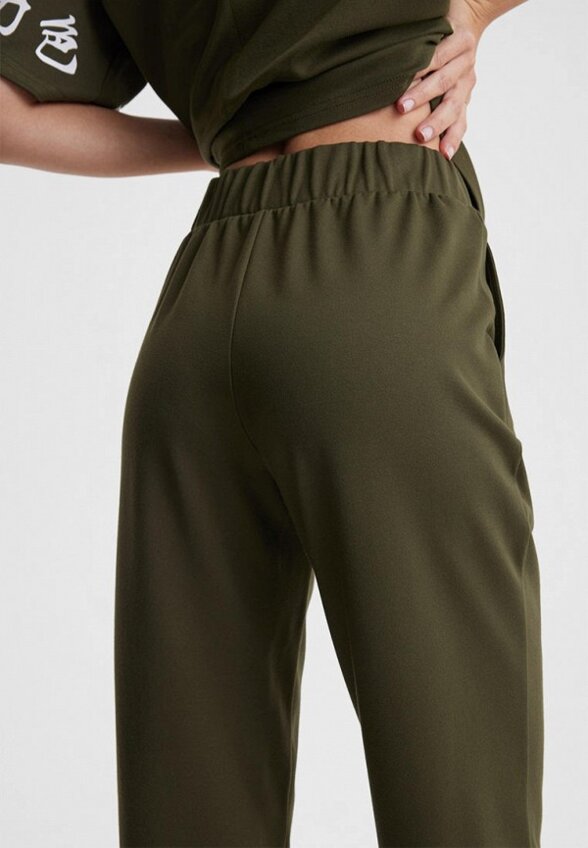 Брюки спортивные Barmariska