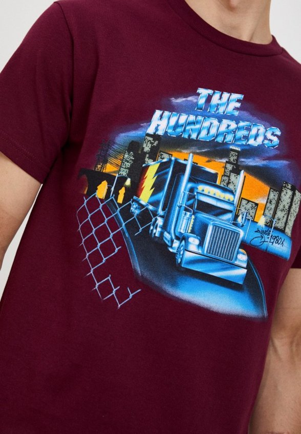 Футболка The Hundreds