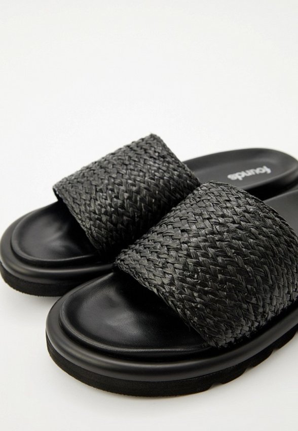 Сандалии Founds