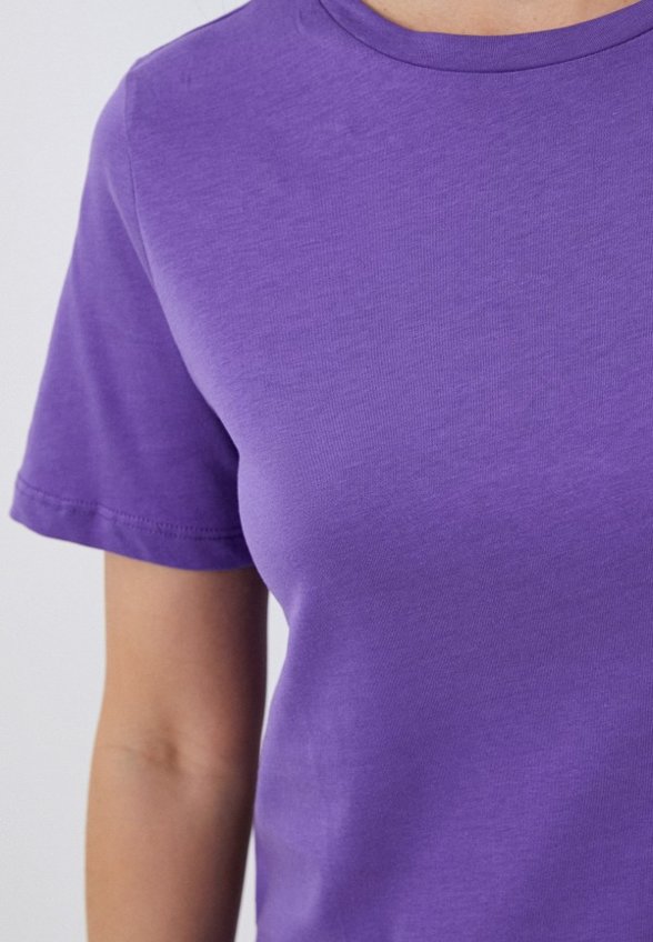 Футболка Trendyol