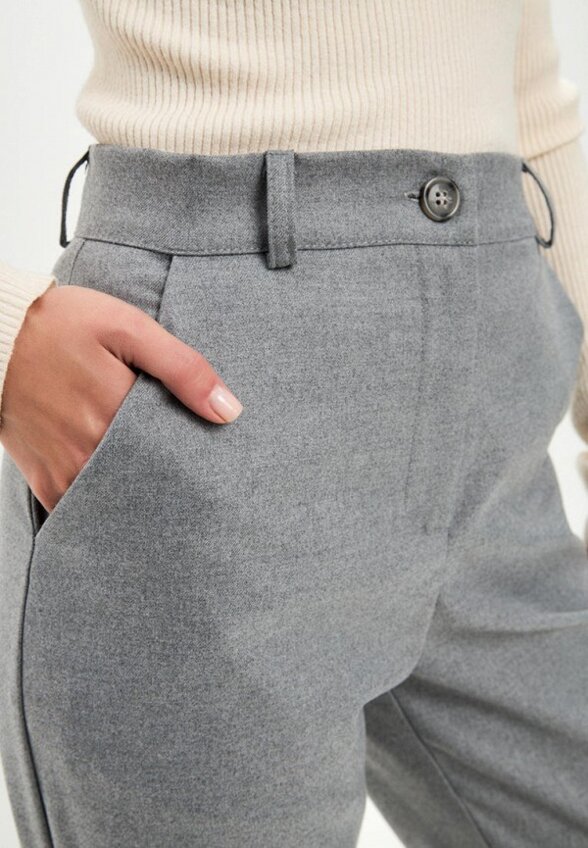 Брюки Suara Femme