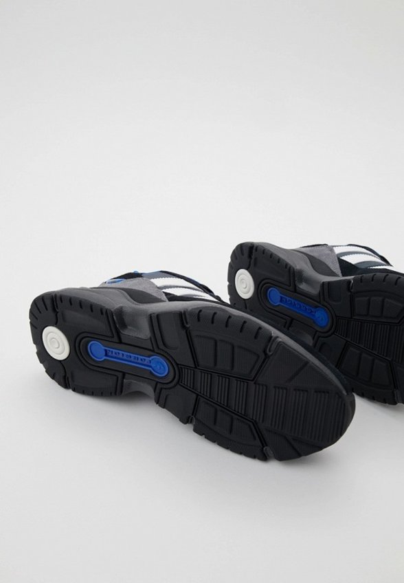 Кроссовки adidas Originals