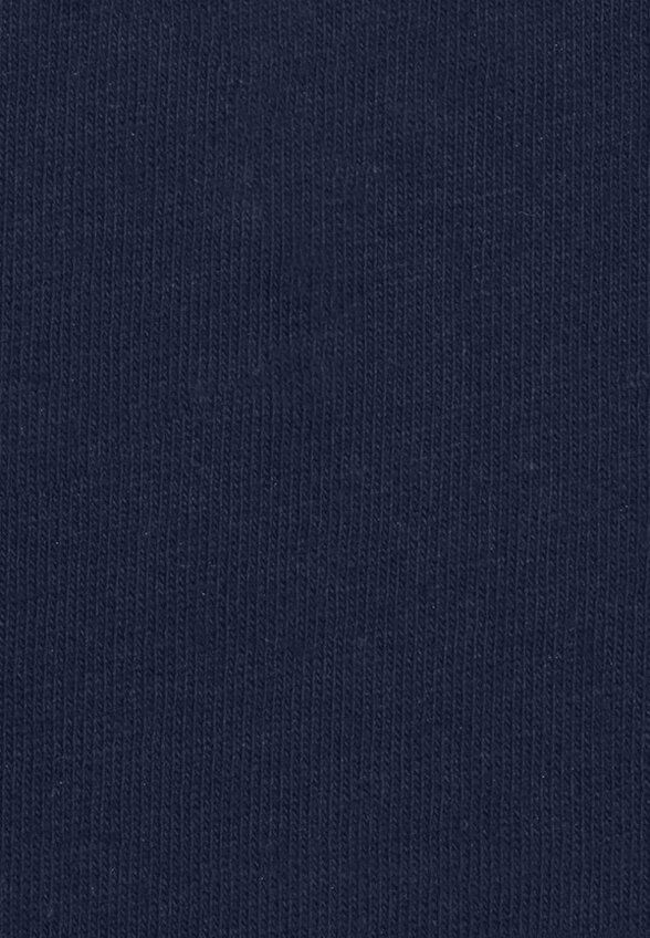 Футболка Апрель