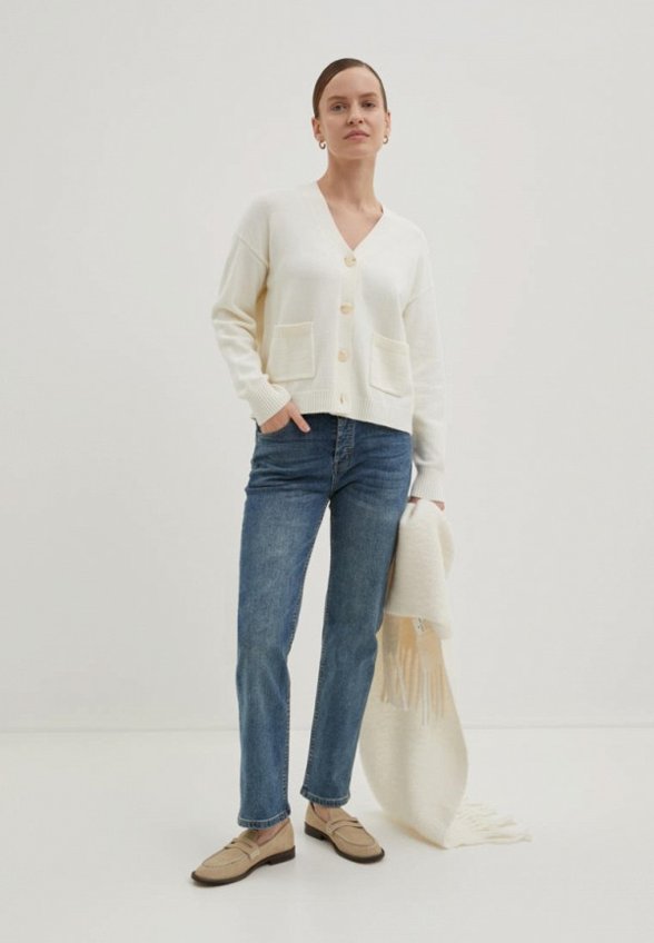 Джинсы Finn Flare