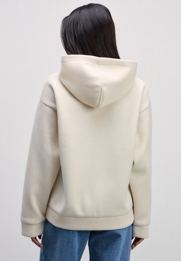 Толстовка Zarina