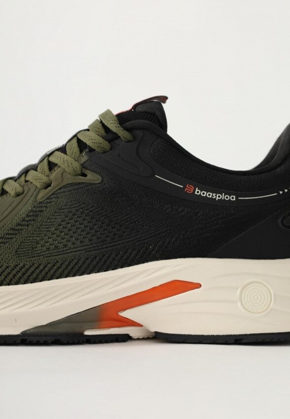 Кроссовки Baasploa