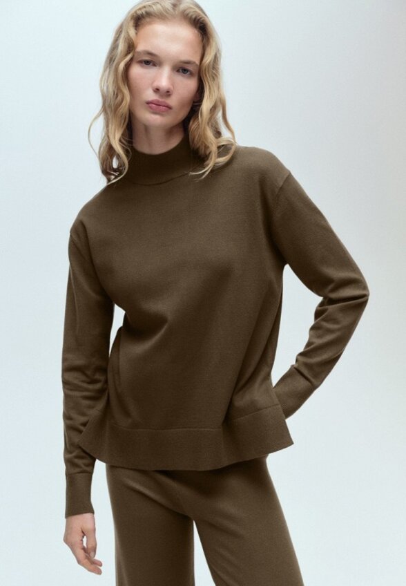 Джемпер Mango