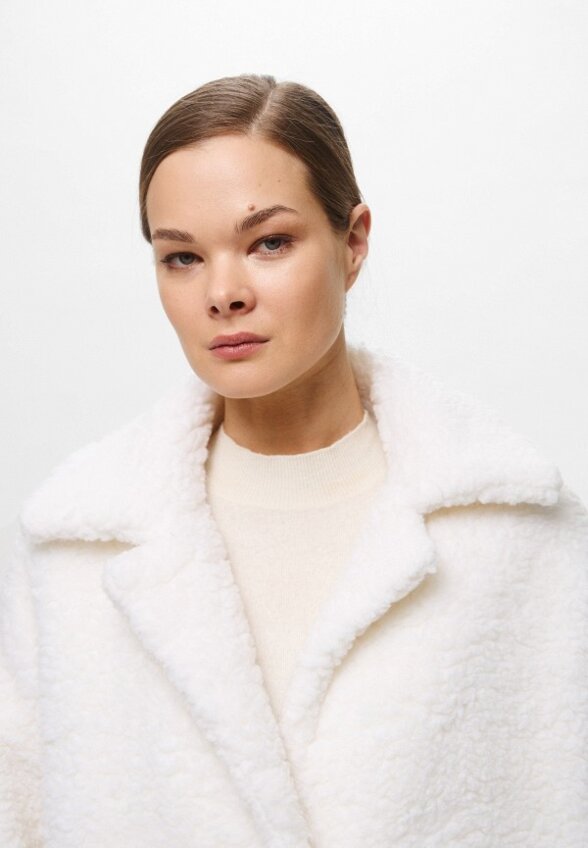 Пальто меховое Max & Moi